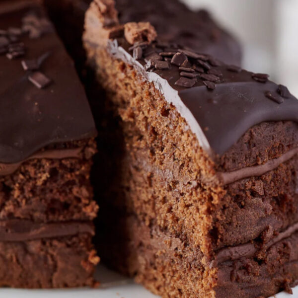 Chocolate Gateau Cake - UK Cake Slice Manufacturer - Export to Holland Albert Heijn