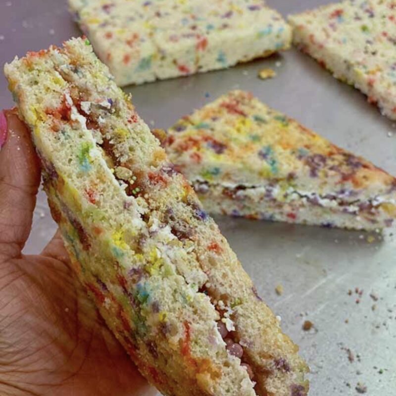 Sandwich Cake - Birthday Vanilla Sponge